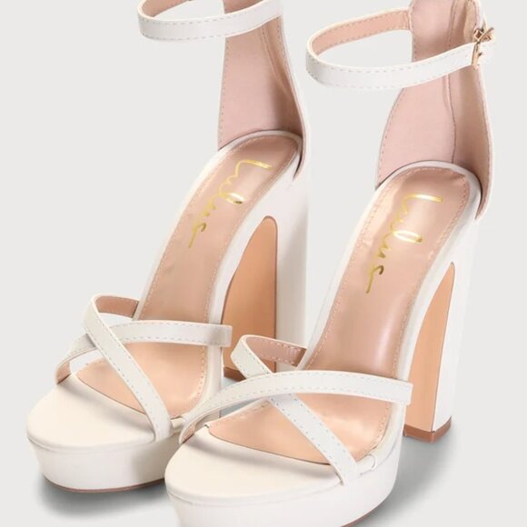 Lulus Shoes - Lulus DALE bone heels